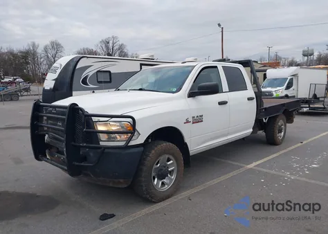 2016 Ram 2500 Tradesman из США, поврежденный, VIN 3C6UR5HL4GG268677